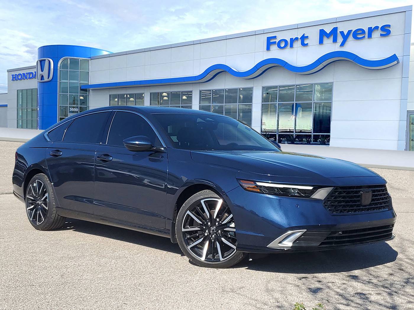 2024 Honda Accord Hybrid Touring — Sedan — 3,092 mi — Fort Myers, FL