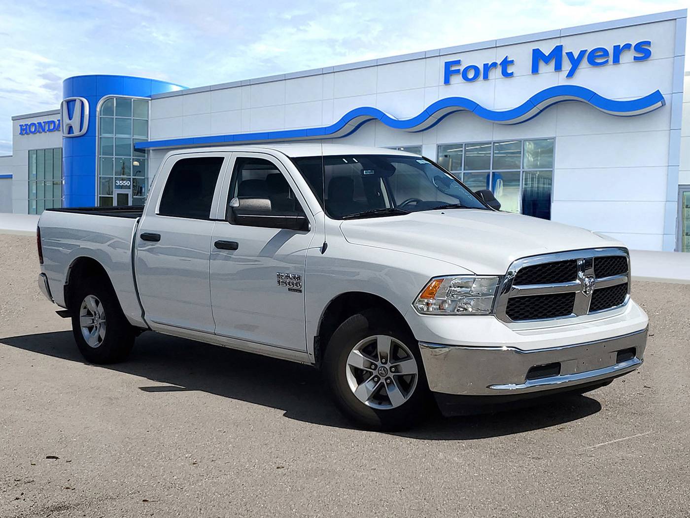 2023 Ram 1500 Classic SLT — Pickup Truck — 40,413 mi — Fort Myers, FL