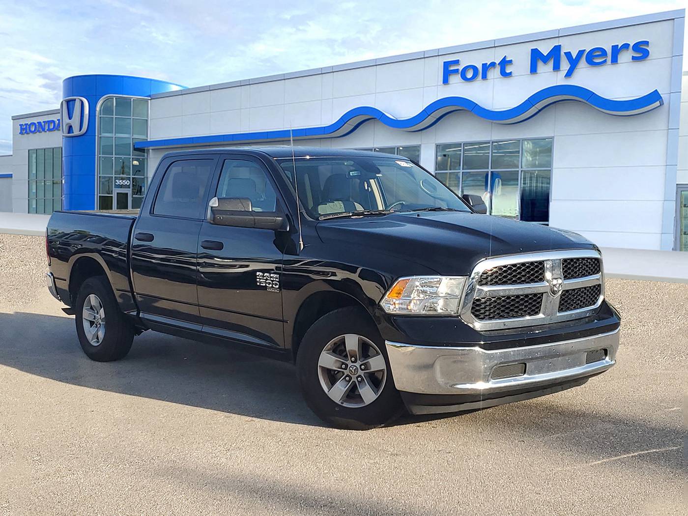 2023 Ram 1500 Classic SLT — Pickup Truck — 43,885 mi — Fort Myers, FL