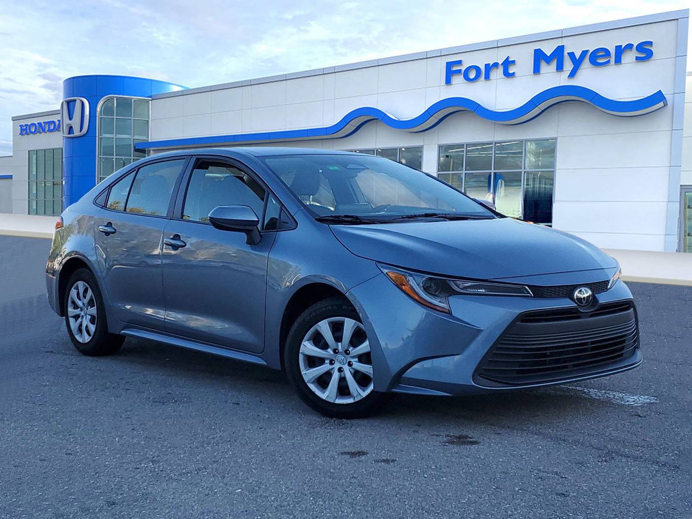 2023 Toyota Corolla LE — Sedan — 31,906 mi — Fort Myers, FL