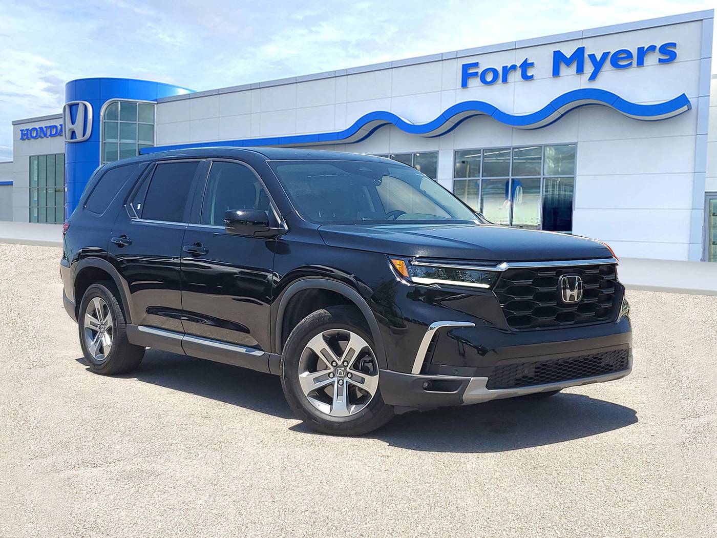 2023 Honda Pilot EX-L 7 Passenger — SUV — 42,813 mi — Fort Myers, FL