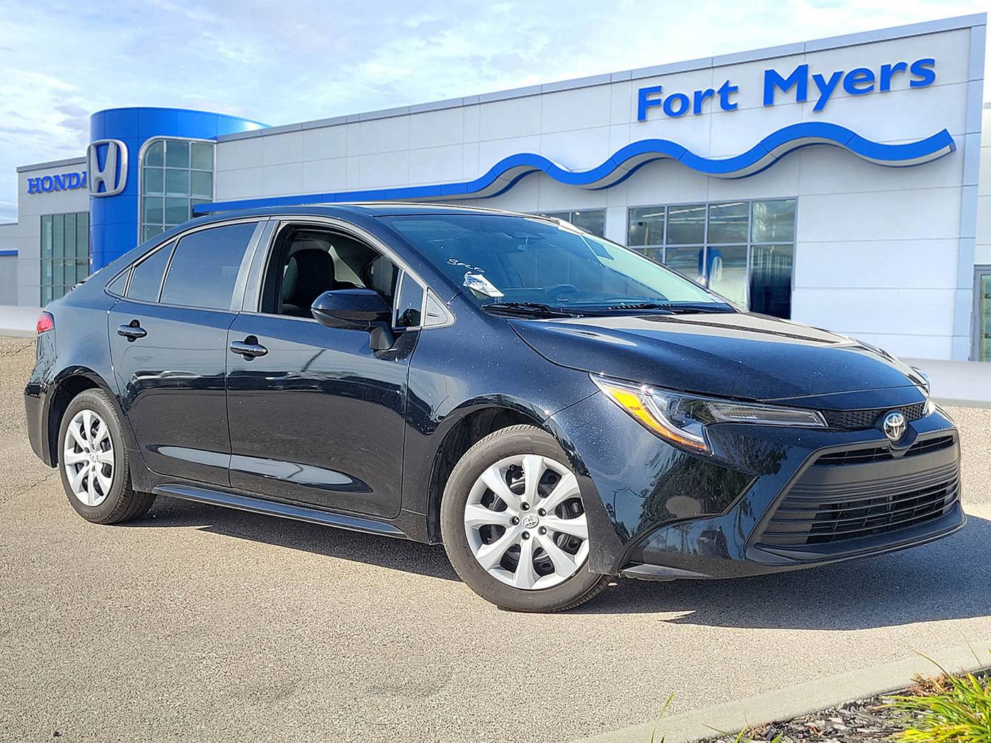 2024 Toyota Corolla LE — Sedan — 17,719 mi — Fort Myers, FL