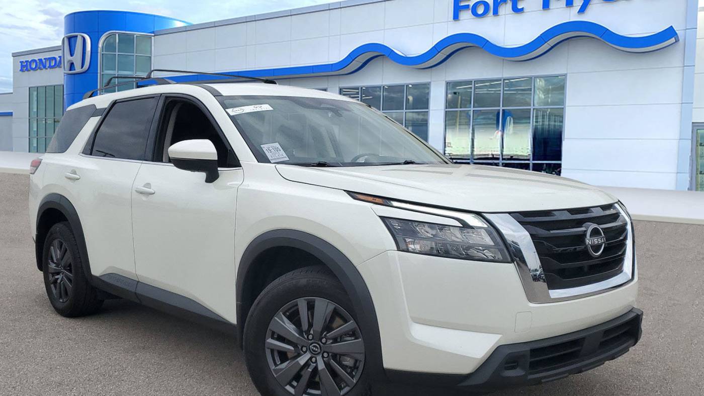 2023 Nissan Pathfinder SV — SUV — 15,419 mi — Fort Myers, FL