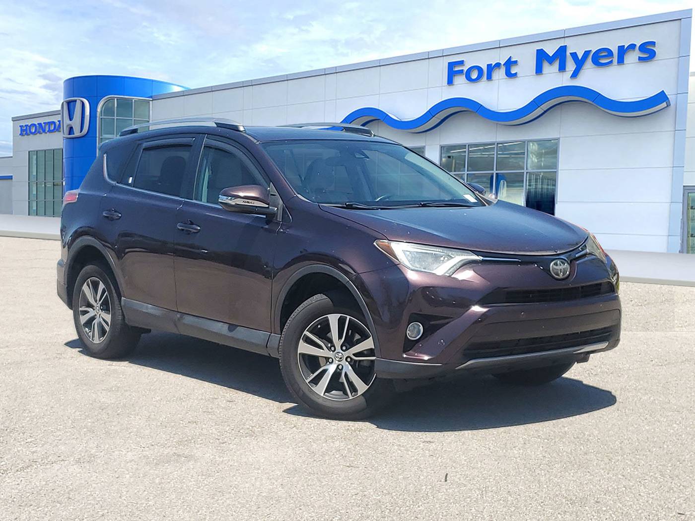 2017 Toyota RAV4 XLE — SUV — 51,136 mi — Fort Myers, FL