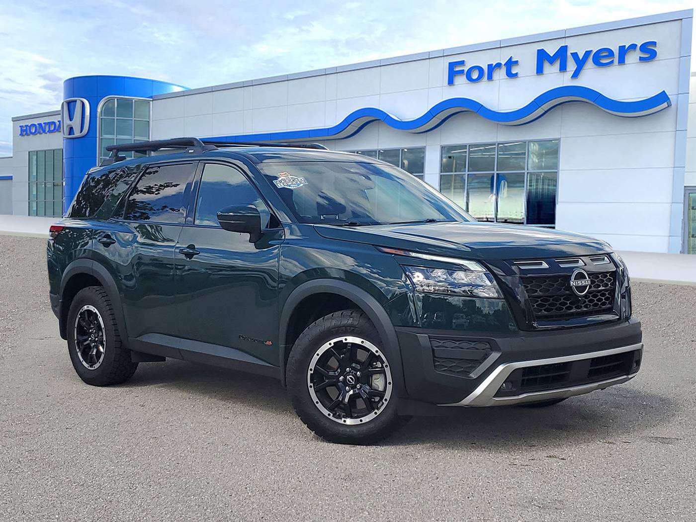 2025 Nissan Pathfinder Rock Creek — SUV — 3,112 mi — Fort Myers, FL