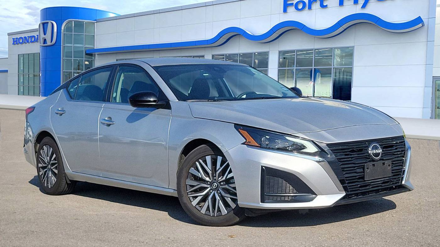 2024 Nissan Altima SV — Sedan — 31,654 mi — Fort Myers, FL