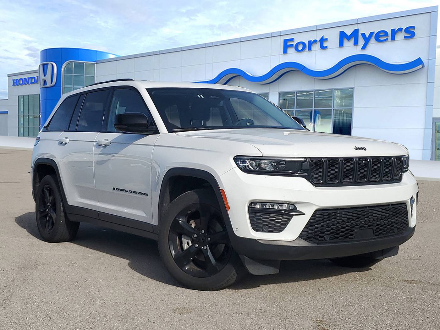 2023 Jeep Grand Cherokee Limited — SUV — 43,522 mi — Fort Myers, FL