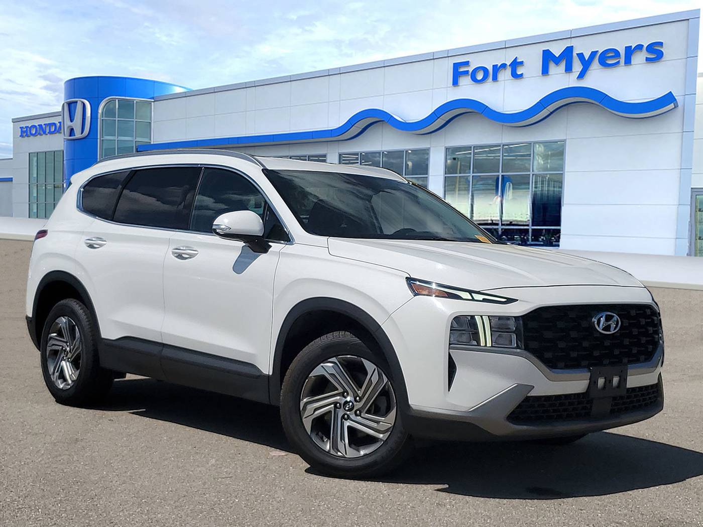 2023 Hyundai Santa Fe SEL — SUV — 55,635 mi — Fort Myers, FL
