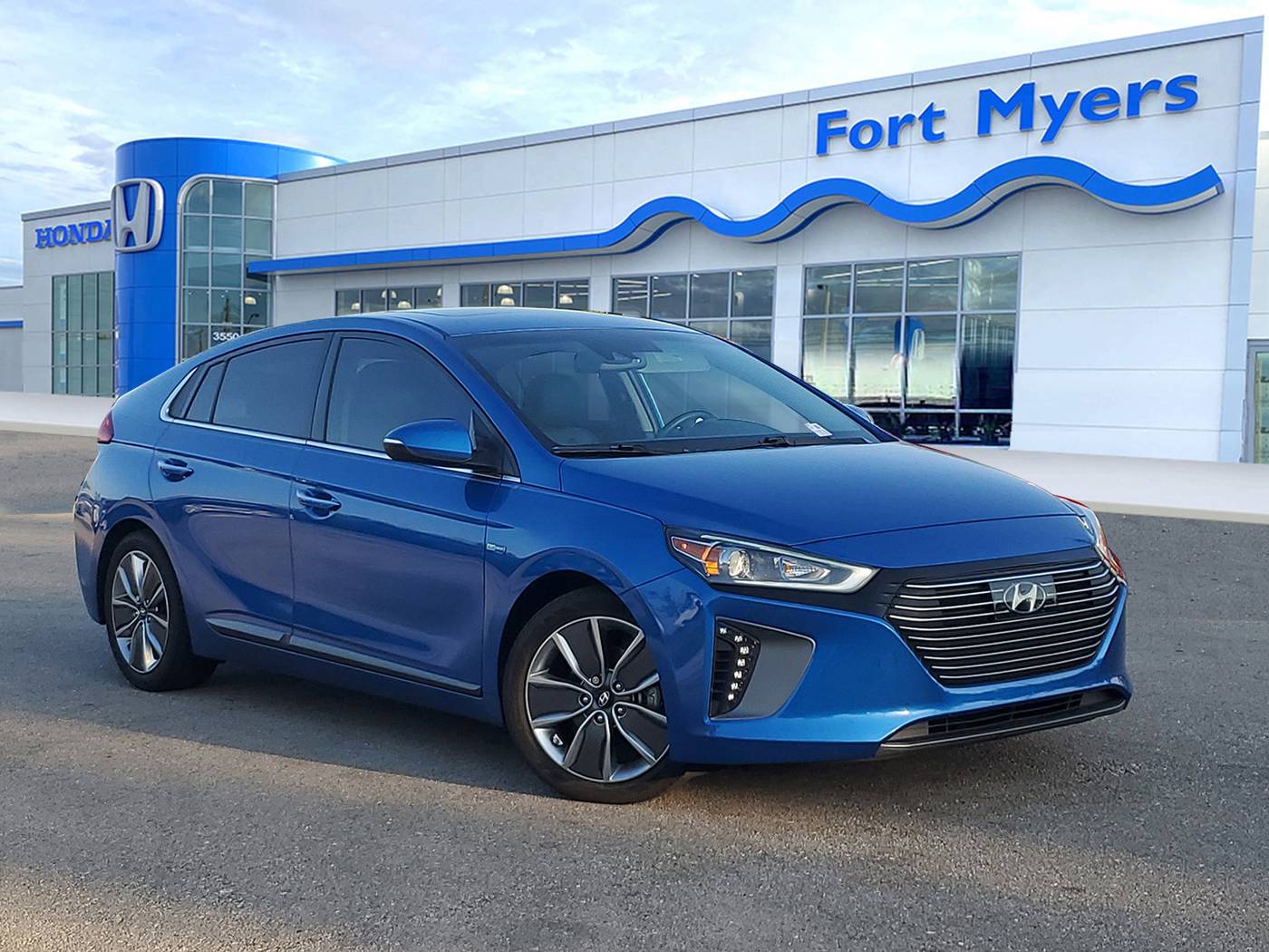 2017 Hyundai Ioniq Hybrid Limited — Hatchback — 49,708 mi — Fort Myers, FL