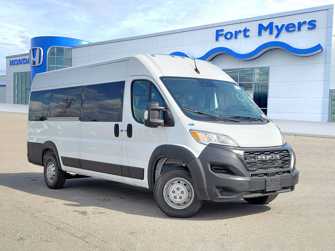 2023 Ram ProMaster Window Van 3500 — Passenger Van — 12 mi — Fort Myers, FL