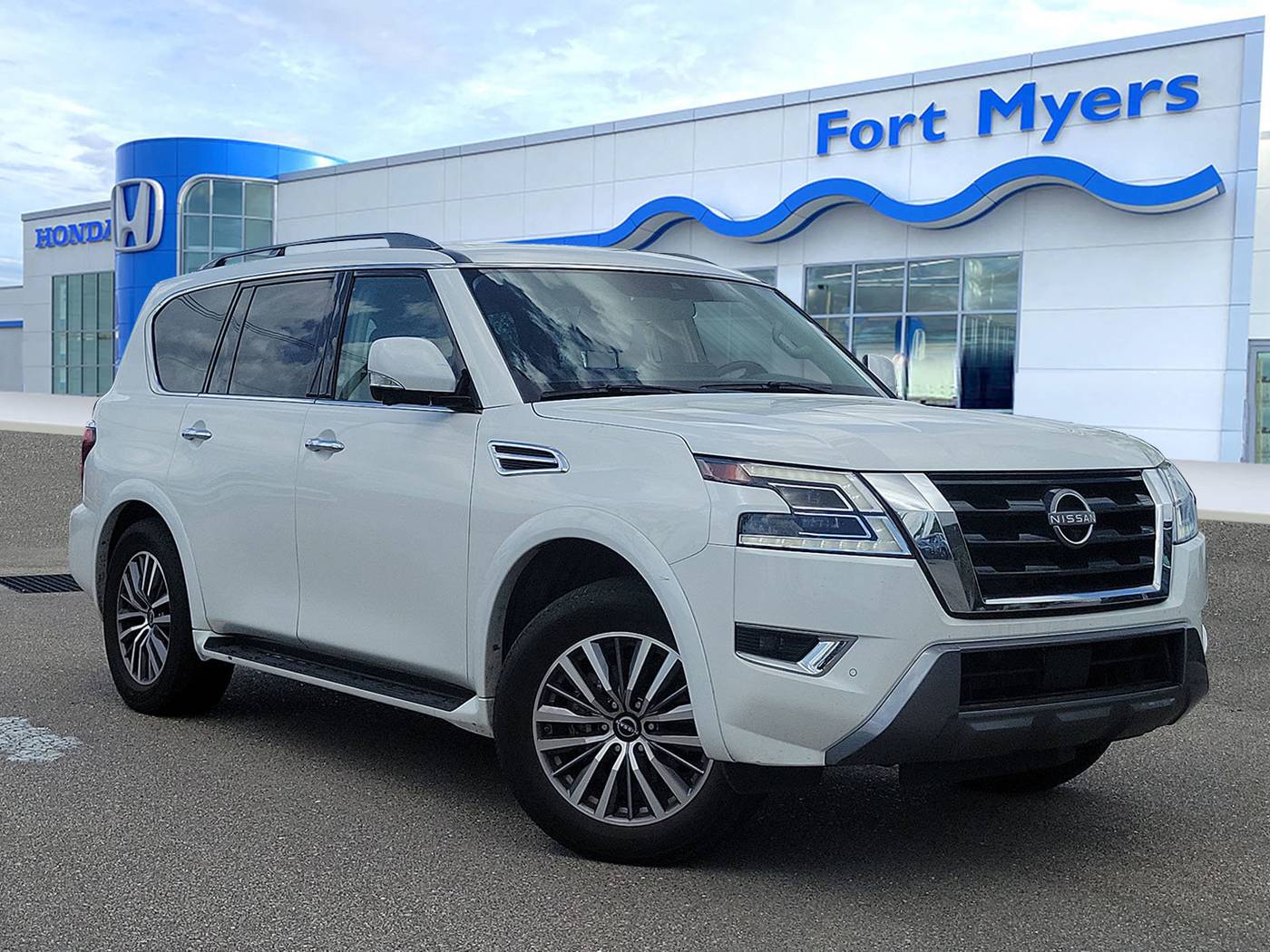 2023 Nissan Armada SL — SUV — 57,339 mi — Fort Myers, FL