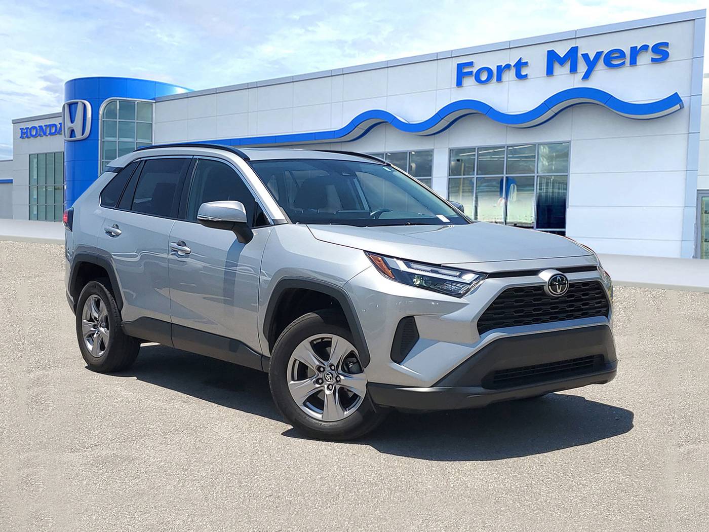 2022 Toyota RAV4 XLE — SUV — 41,730 mi — Fort Myers, FL
