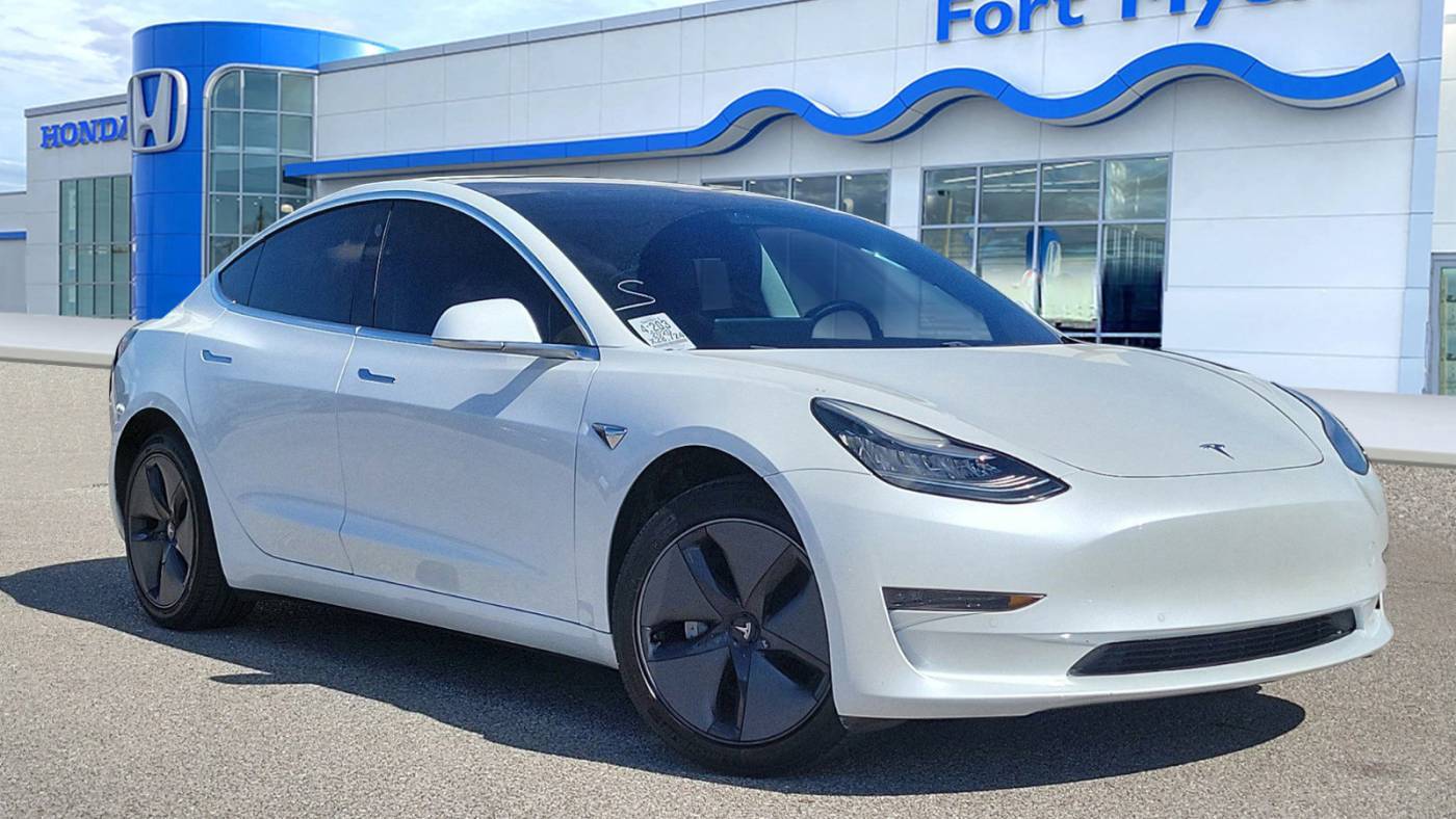 2020 Tesla Model 3 Standard Range — Sedan — 28,724 mi — Fort Myers, FL