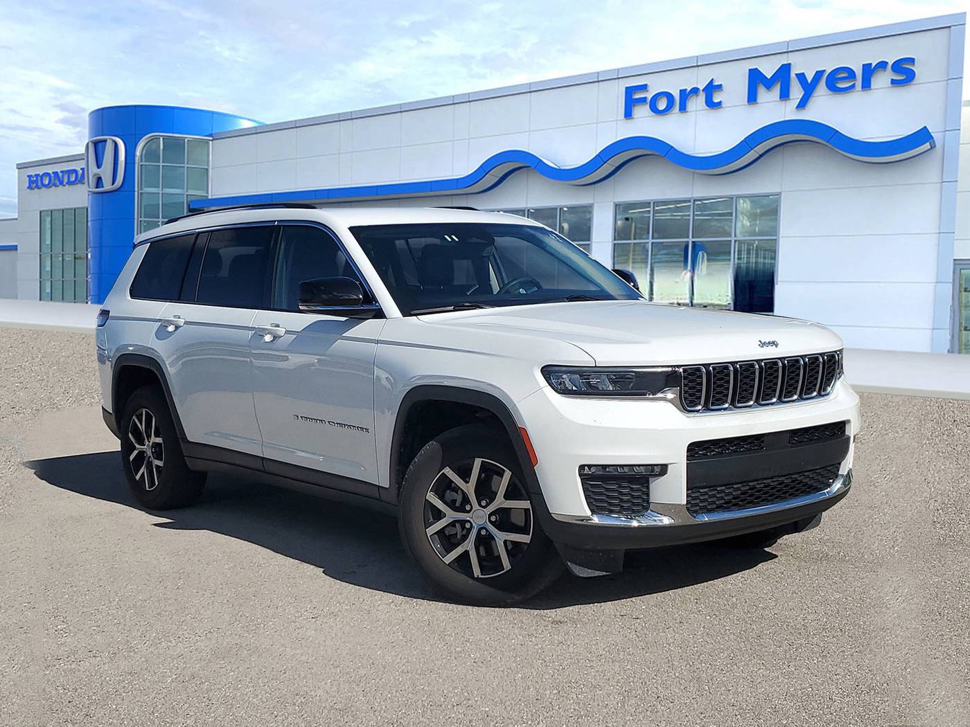 2023 Jeep Grand Cherokee Limited — SUV — 43,903 mi — Fort Myers, FL