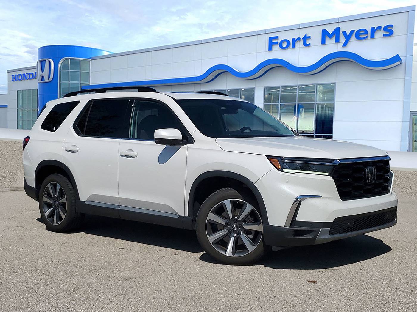 2023 Honda Pilot Elite — SUV — 26,997 mi — Fort Myers, FL