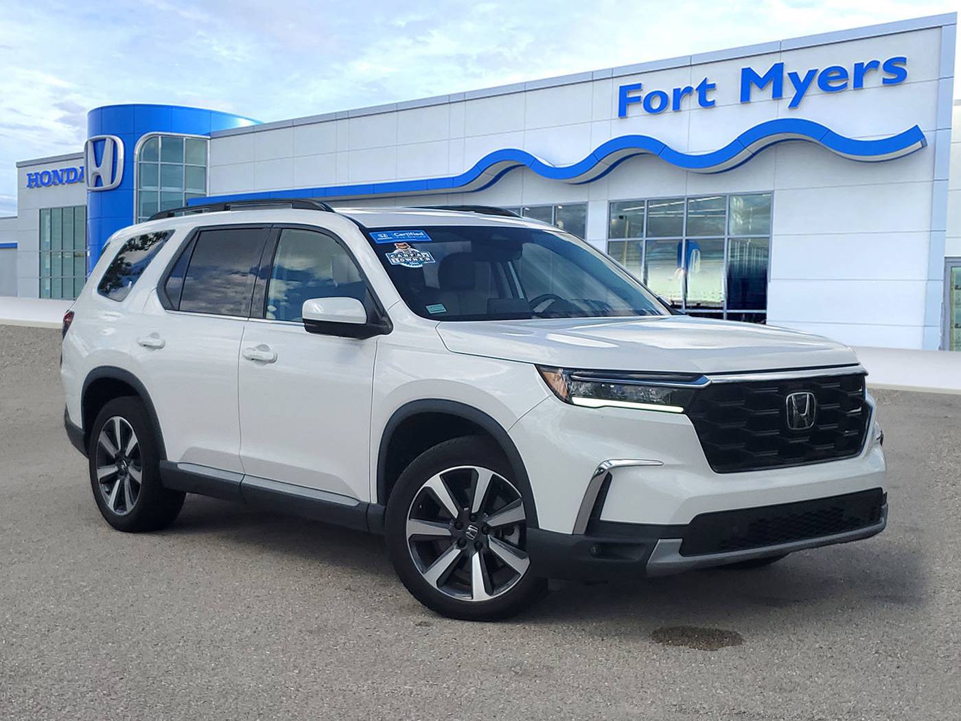 2024 Honda Pilot Touring — SUV — 20,247 mi — Fort Myers, FL