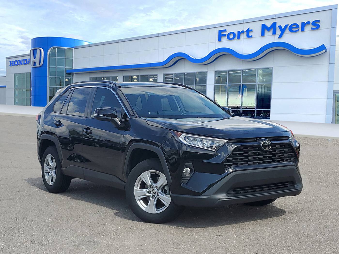2021 Toyota RAV4 XLE — SUV — 51,863 mi — Fort Myers, FL