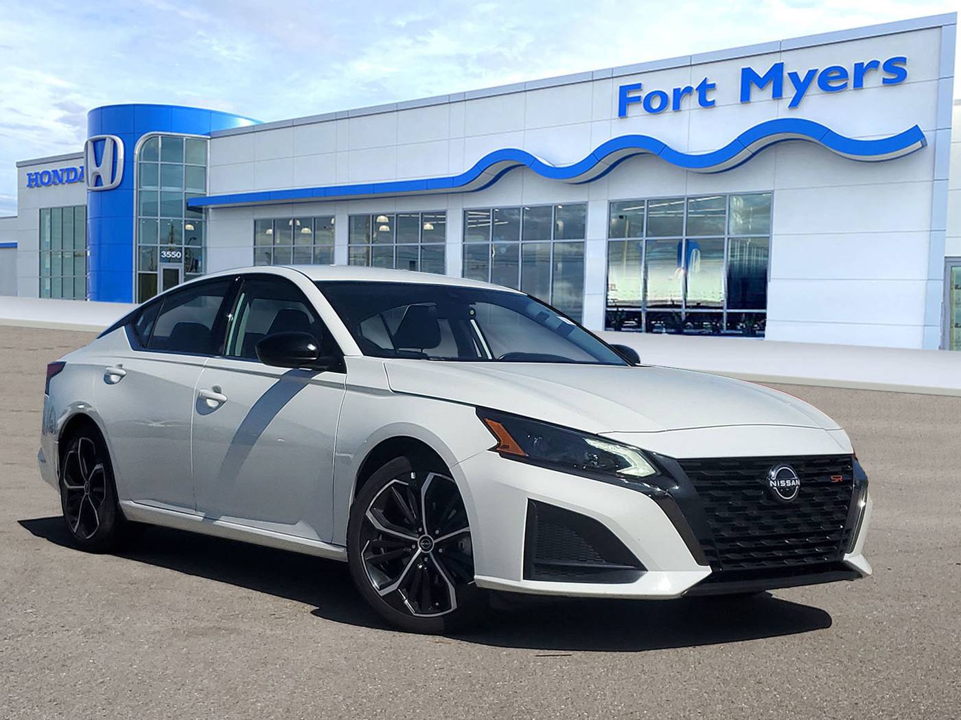 2023 Nissan Altima SR — Sedan — 56,335 mi — Fort Myers, FL