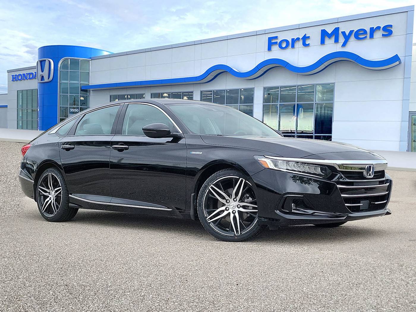 2022 Honda Accord Hybrid Touring — Sedan — 27,319 mi — Fort Myers, FL