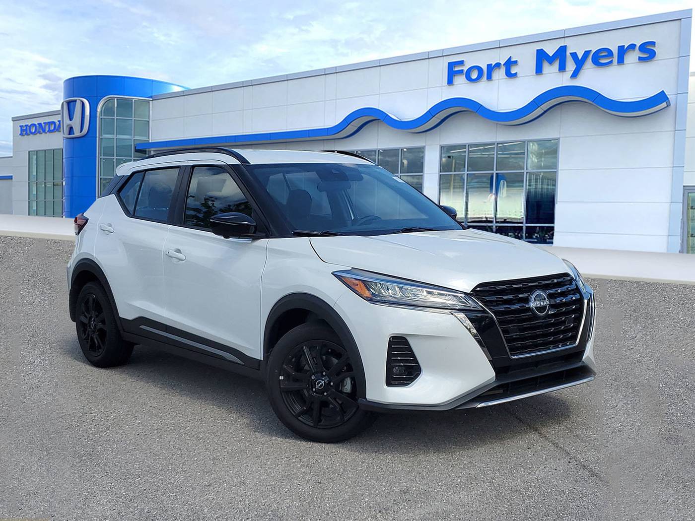 2024 Nissan Kicks SR — SUV — 5,023 mi — Fort Myers, FL