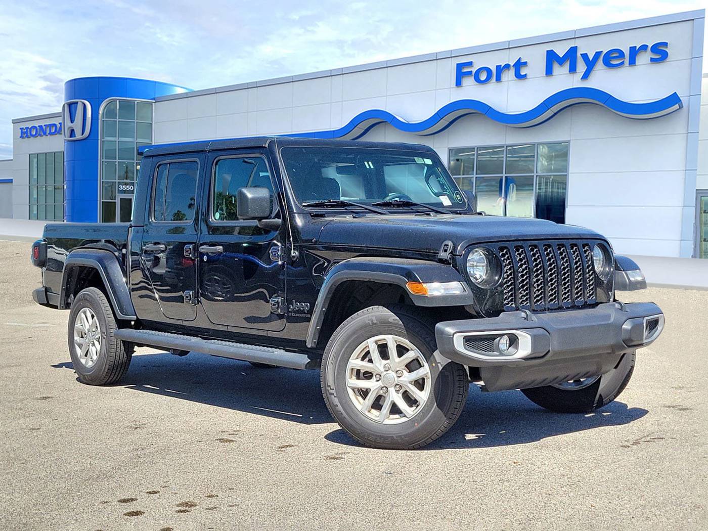2023 Jeep Gladiator Sport S — Pickup Truck — 58,675 mi — Fort Myers, FL