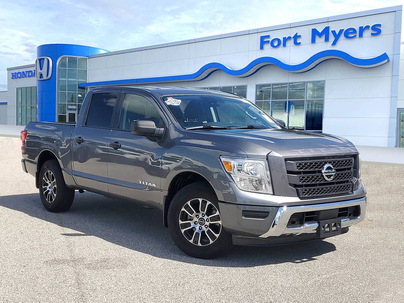 2023 Nissan Titan SV — Pickup Truck — 45,256 mi — Fort Myers, FL