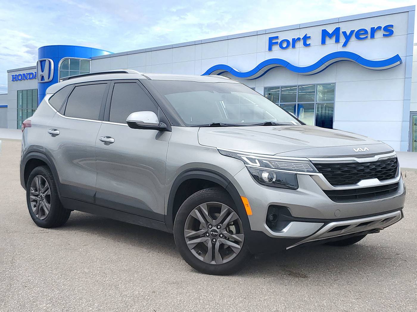 2023 Kia Seltos S — SUV — 33,633 mi — Fort Myers, FL