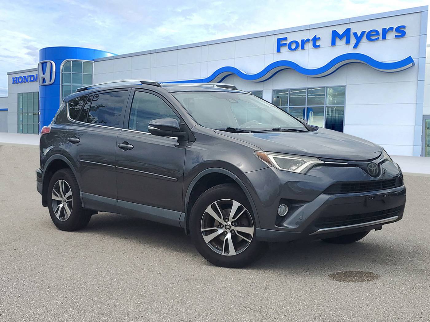 2016 Toyota RAV4 XLE — SUV — 75,863 mi — Fort Myers, FL