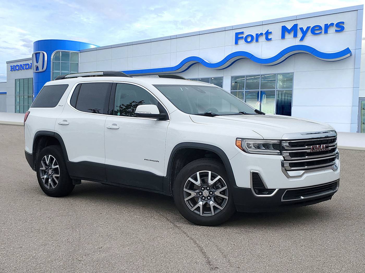 2023 GMC Acadia SLT — SUV — 39,540 mi — Fort Myers, FL
