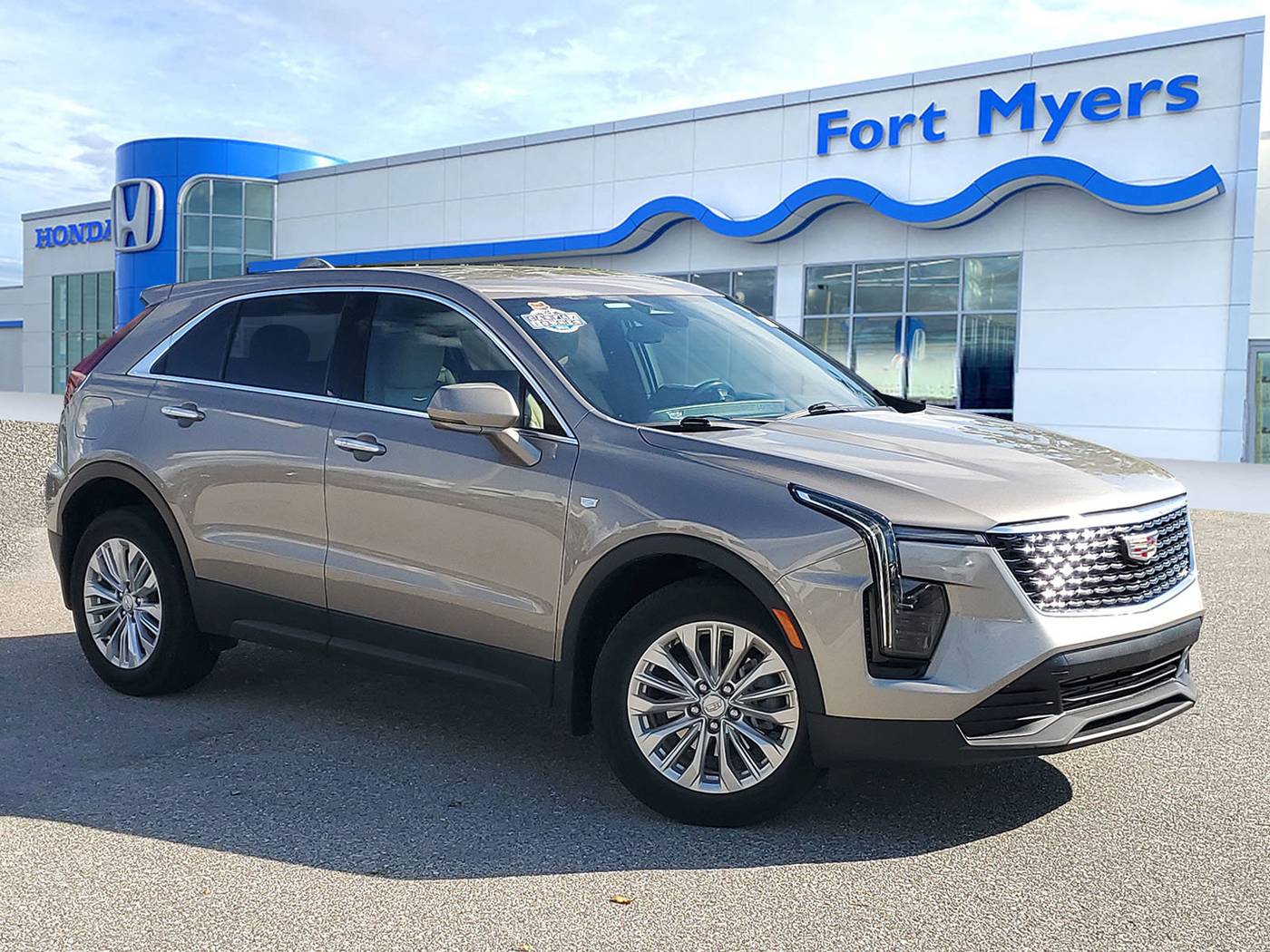 2024 Cadillac XT4 Luxury — SUV — 11,668 mi — Fort Myers, FL