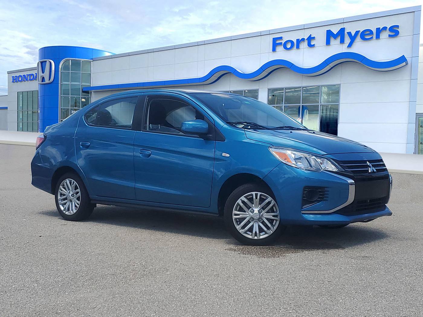 2022 Mitsubishi Mirage ES — Sedan — 33,650 mi — Fort Myers, FL