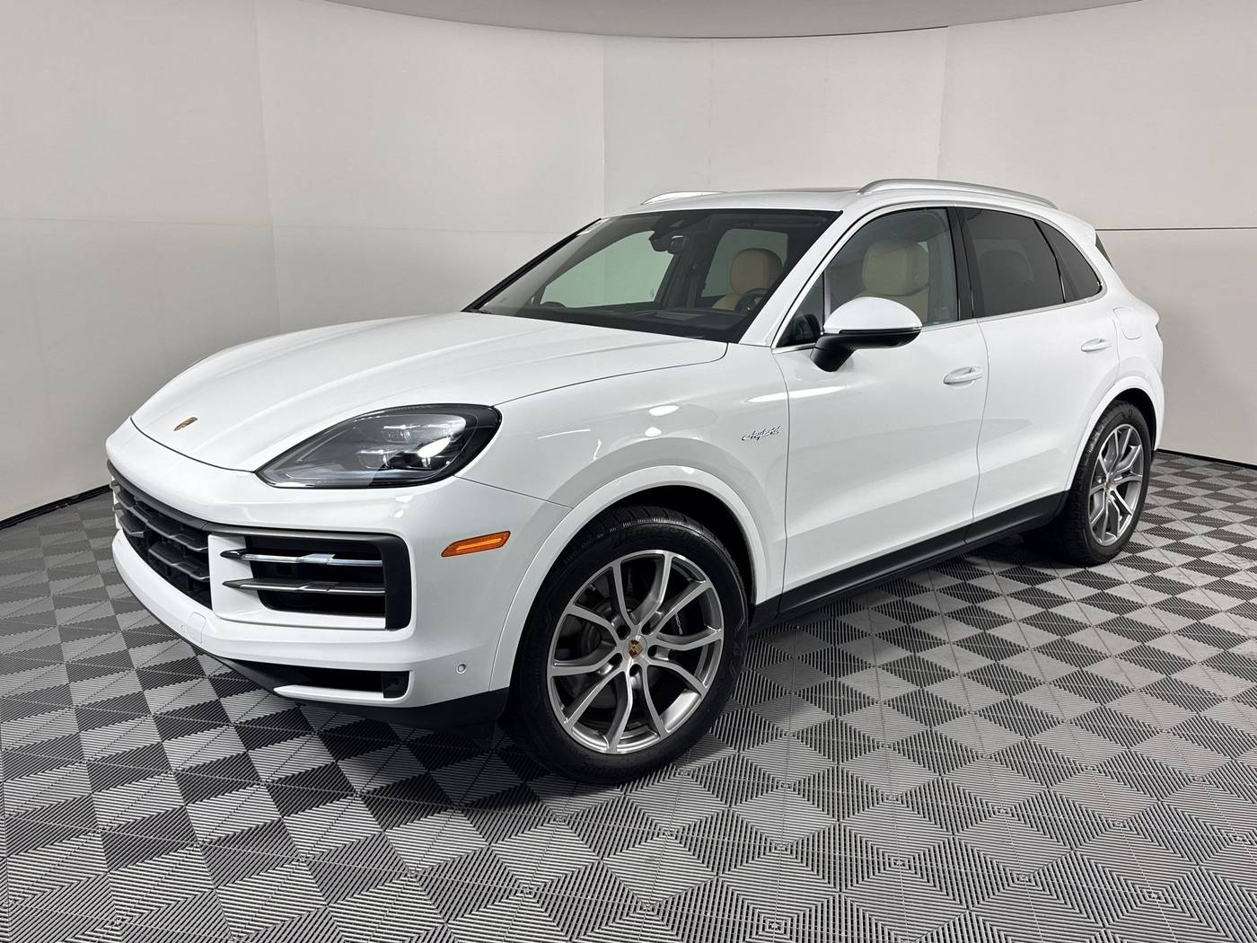 2025 Porsche Cayenne E-Hybrid