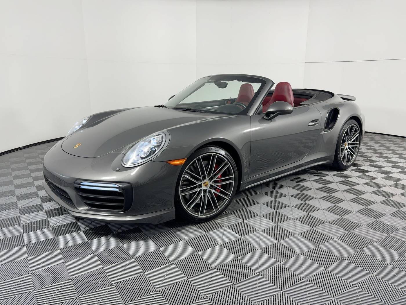 2017 Porsche 911 Turbo