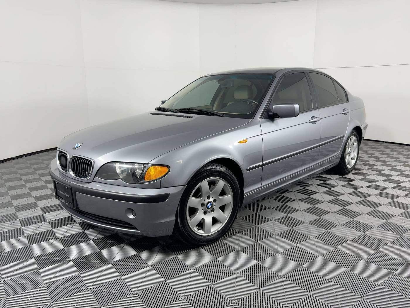 2004 BMW 3 Series 325i