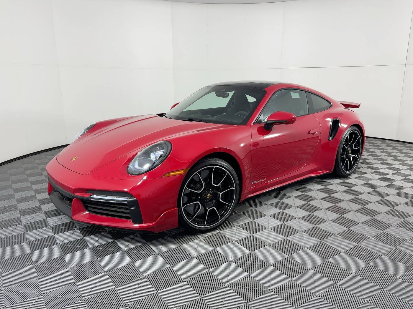 2025 Porsche 911 Turbo S