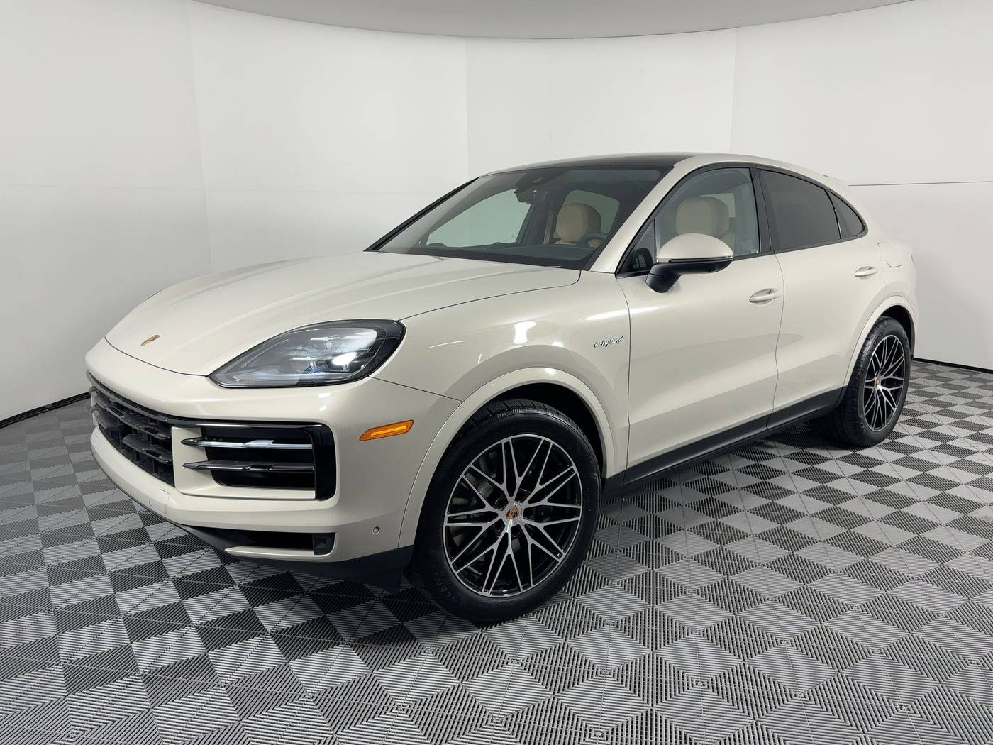 2026 Porsche Cayenne E-Hybrid Coupe