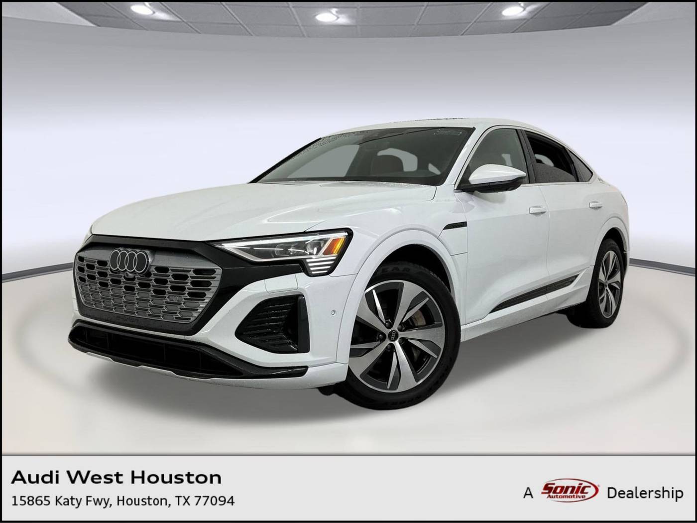 2024 Audi Q8 Sportback e-tron quattro Premium Plus S line
