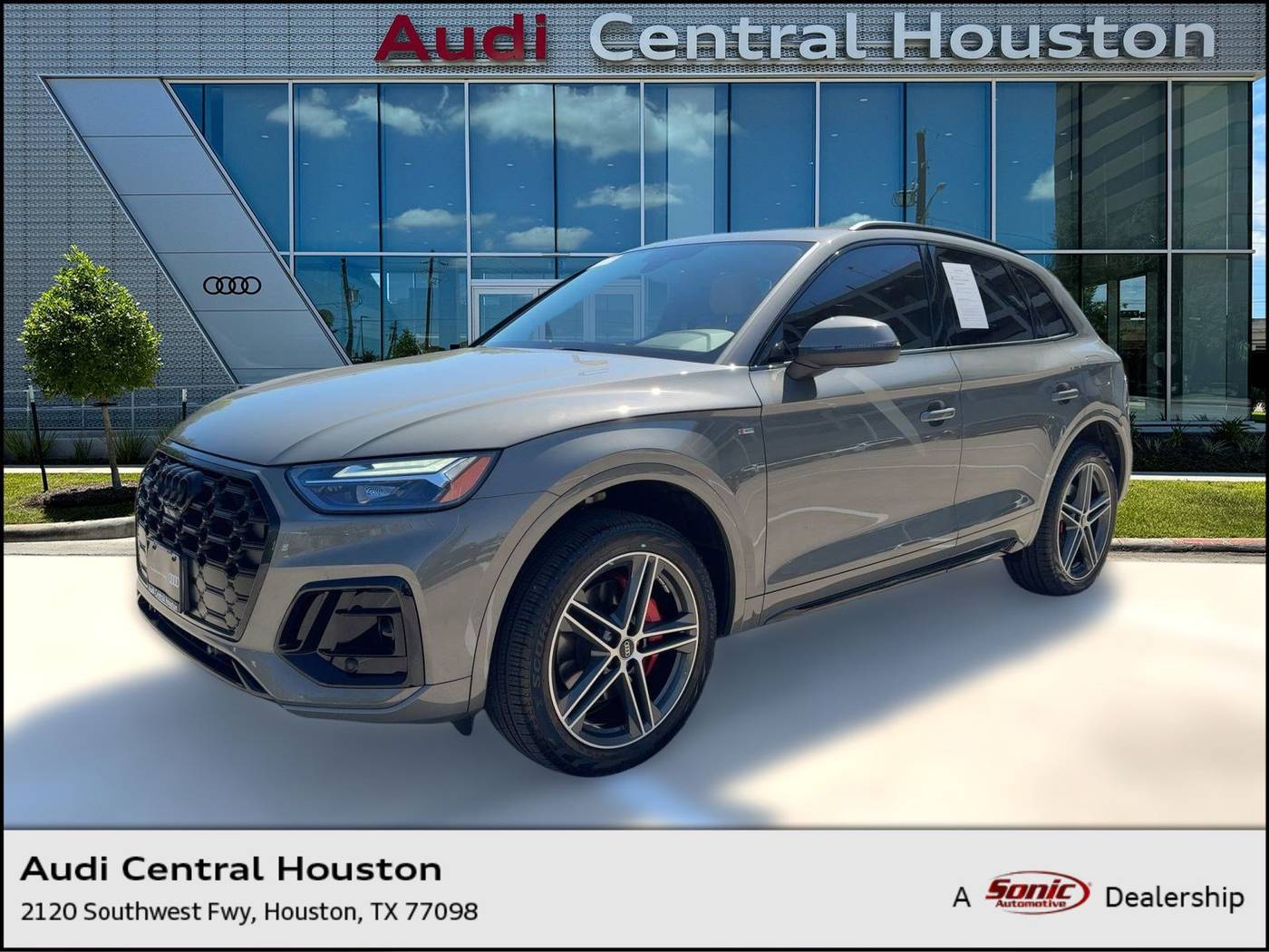 2024 Audi Q5 Plug-In Hybrid e Premium Plus — SUV — 7,204 mi — Houston, TX