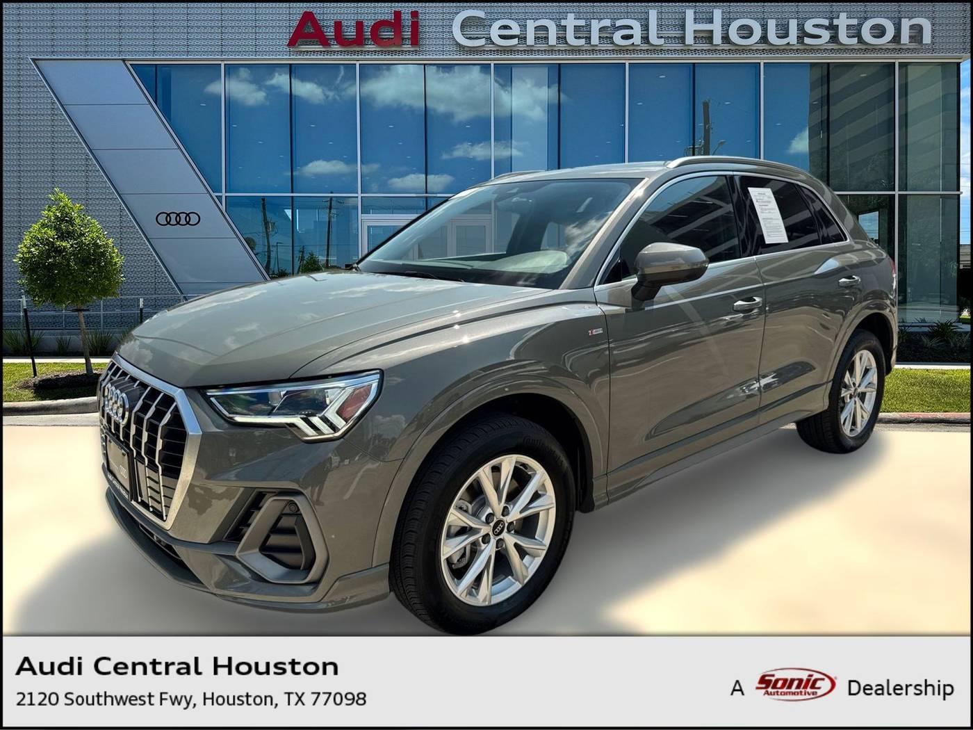 2024 Audi Q3 S line Premium Plus — SUV — 9,565 mi — Houston, TX