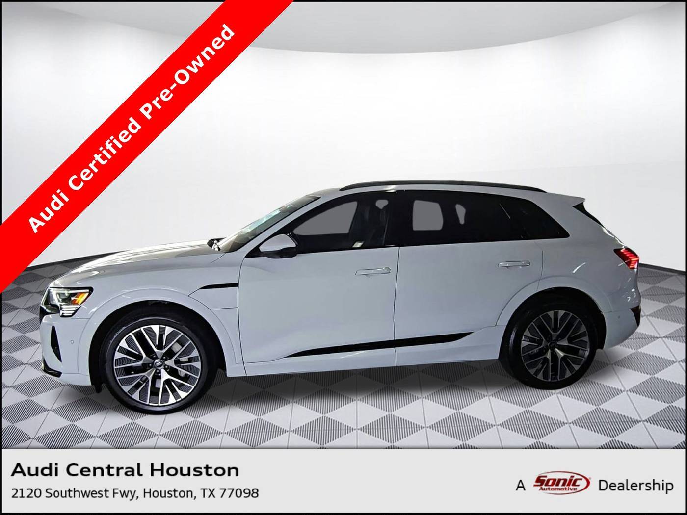 2024 Audi Q8 e-tron Prestige — SUV — 3,631 mi — Houston, TX