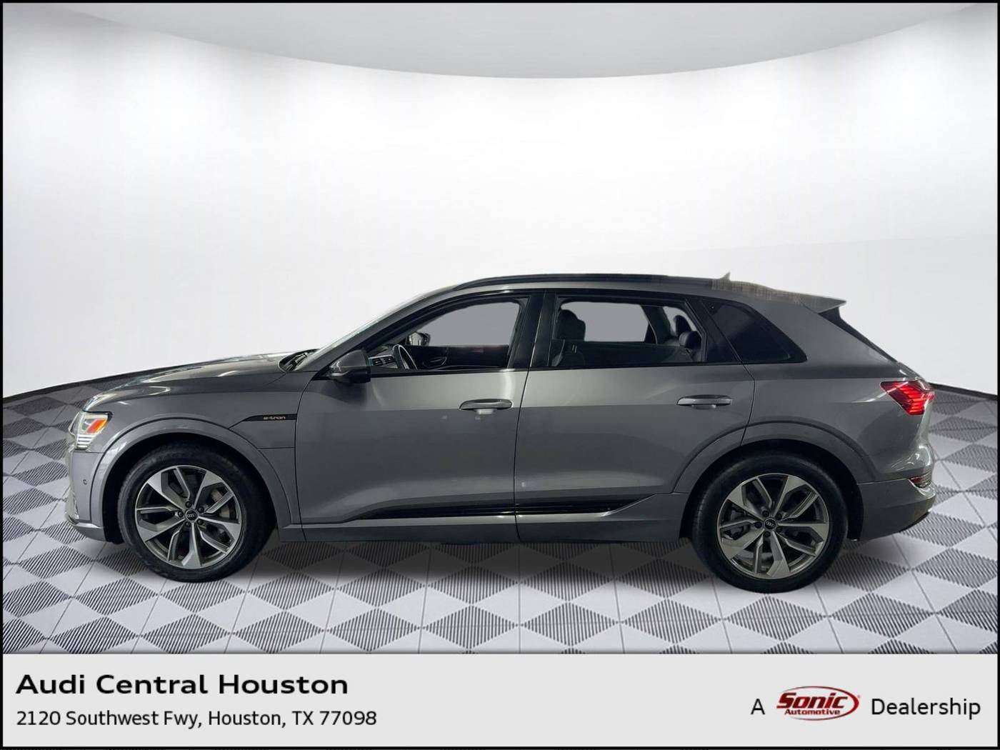 2021 Audi e-tron Premium Plus — SUV — 16,493 mi — Houston, TX