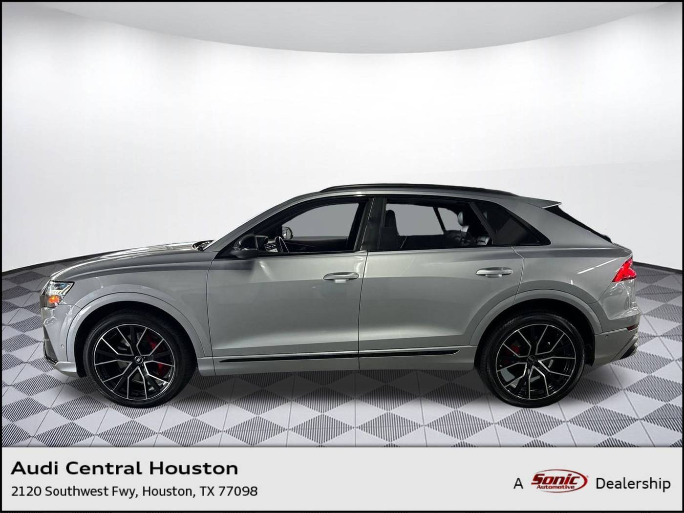 2021 Audi SQ8 Prestige — SUV — 45,889 mi — Houston, TX