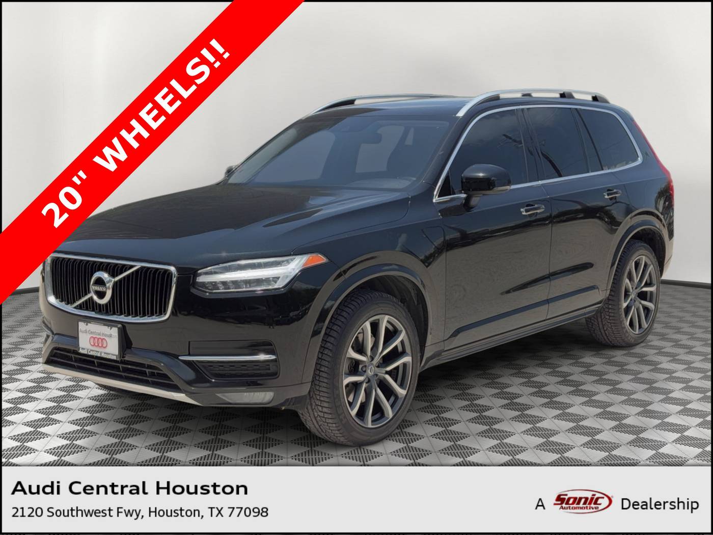 2019 Volvo XC90 Momentum