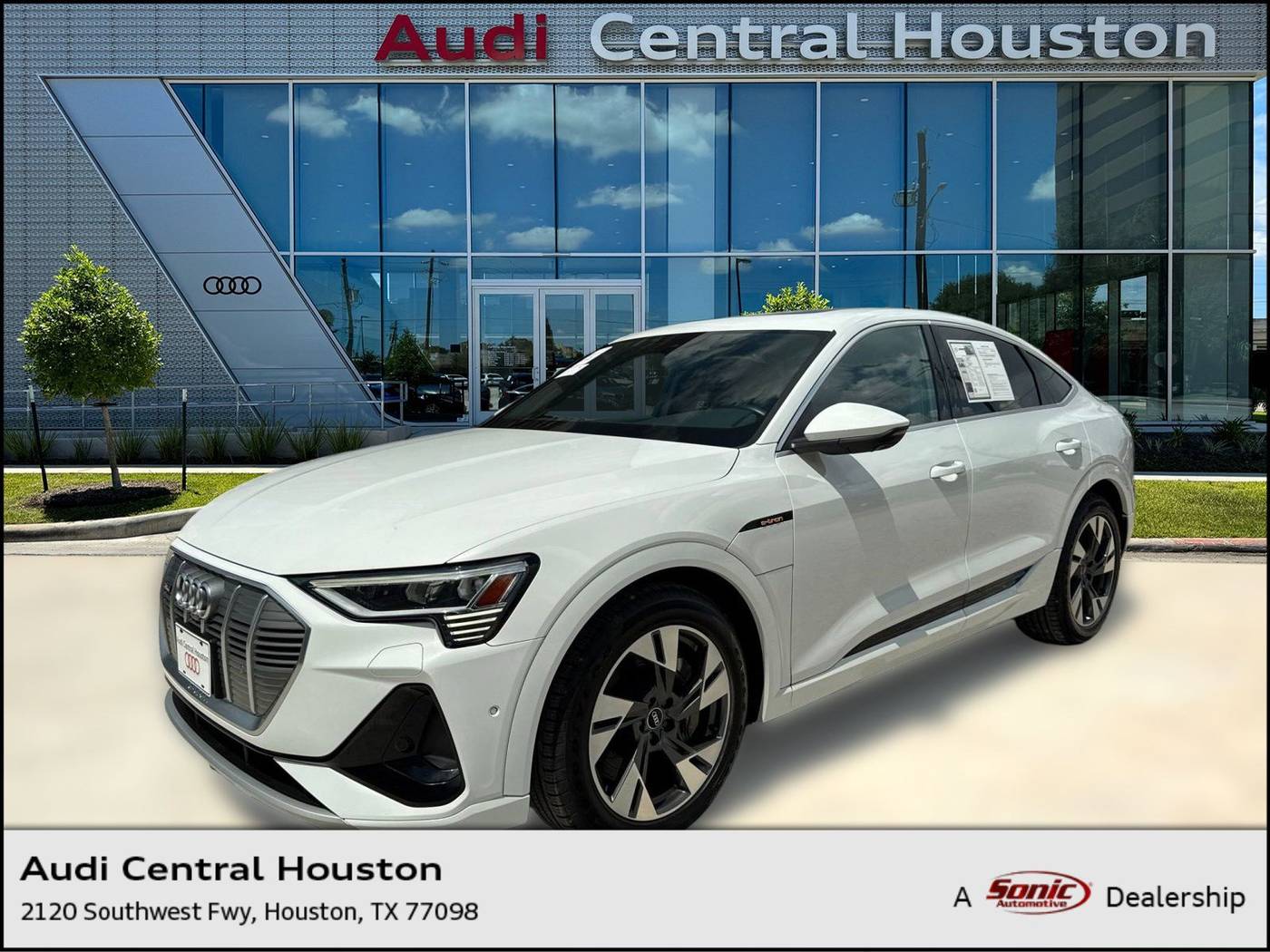 2021 Audi e-tron Premium Plus — SUV — 30,605 mi — Houston, TX