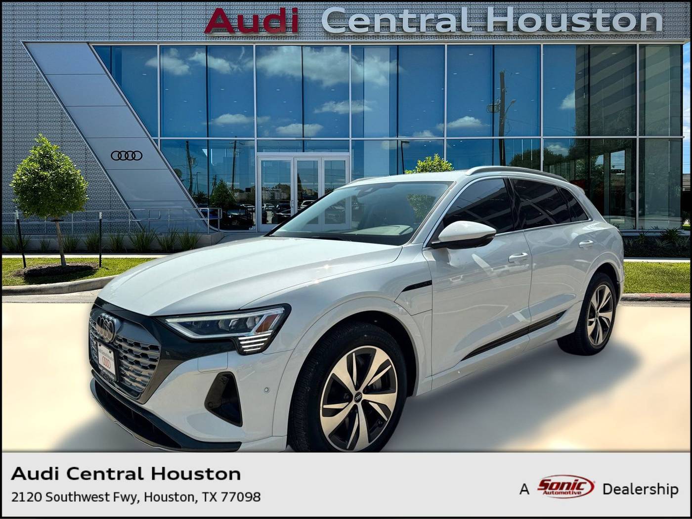 2024 Audi Q8 e-tron Premium Plus — SUV — 6,445 mi — Houston, TX