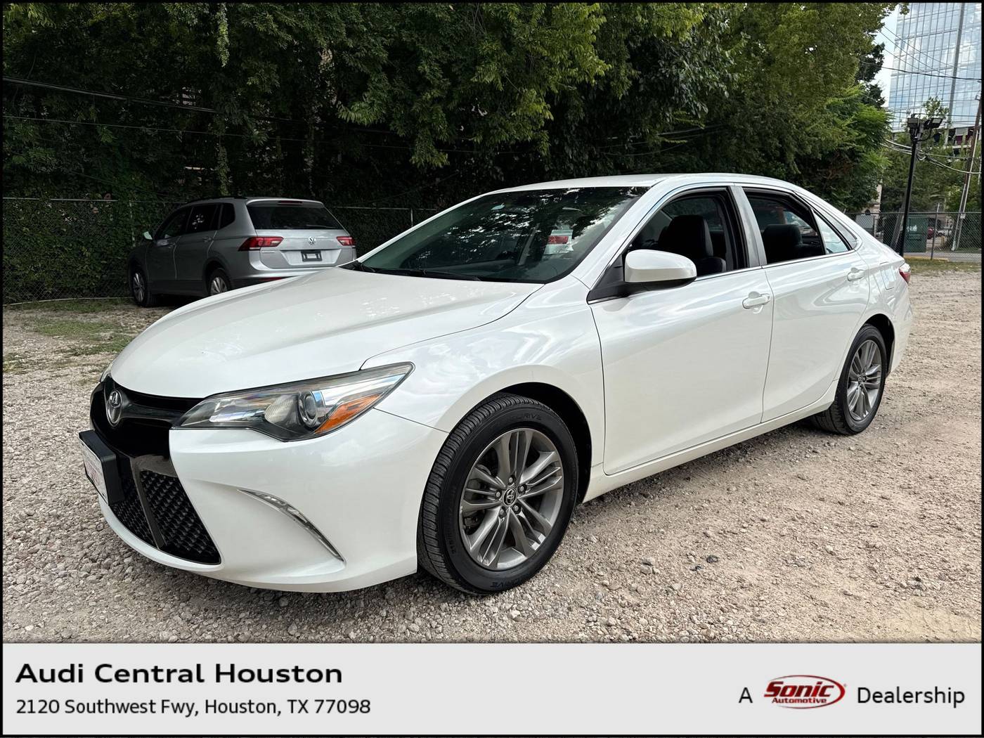 2015 Toyota Camry SE — Sedan — 71,052 mi — Houston, TX