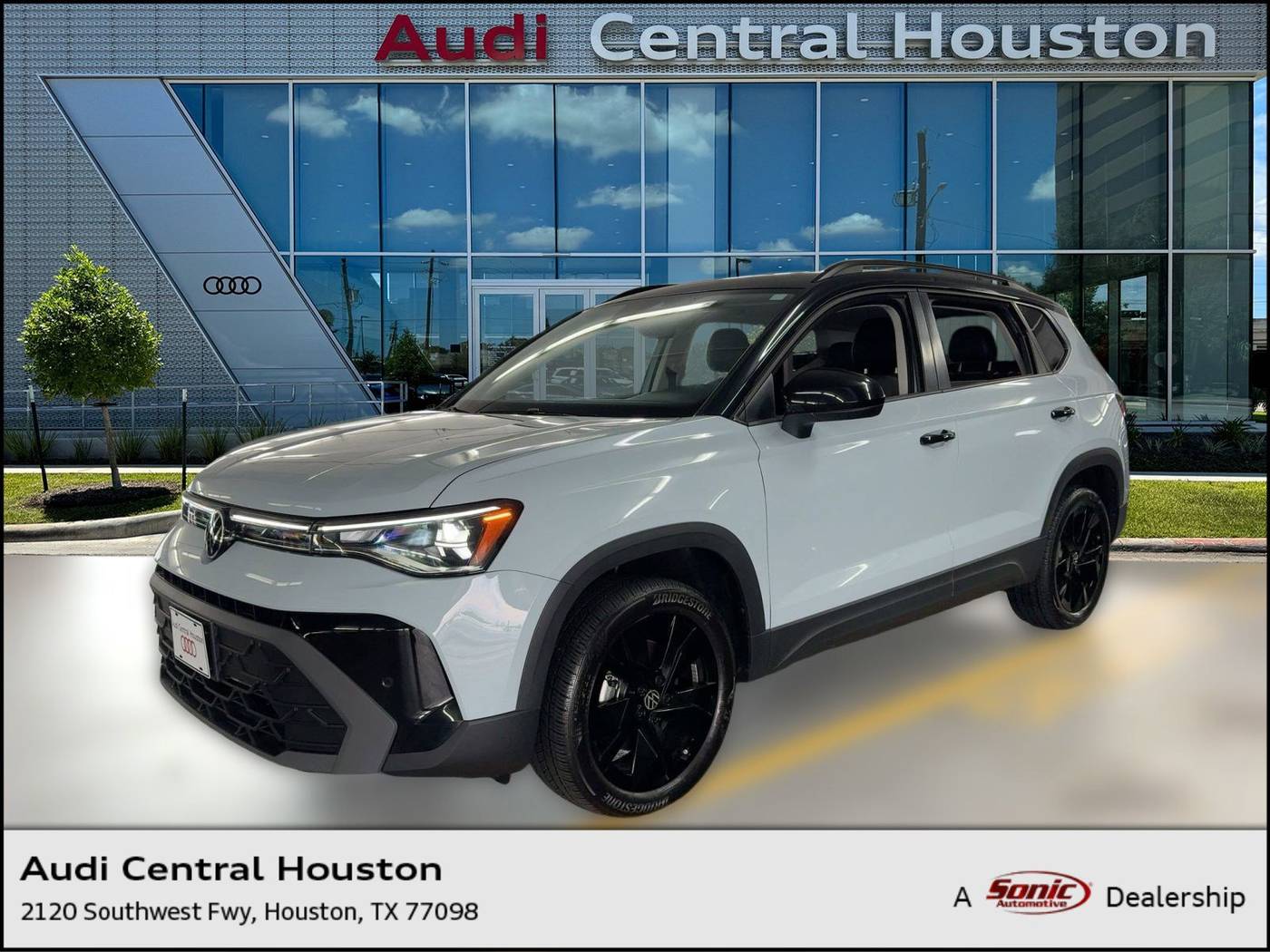 2025 Volkswagen Taos SE Black — SUV — 200 mi — Houston, TX