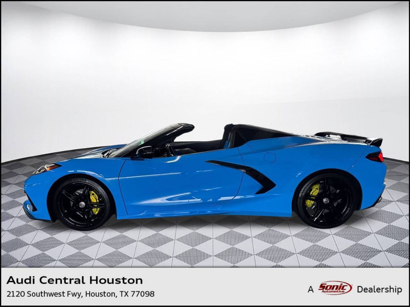 2022 Chevrolet Corvette 3LT — Convertible — 34,459 mi — Houston, TX