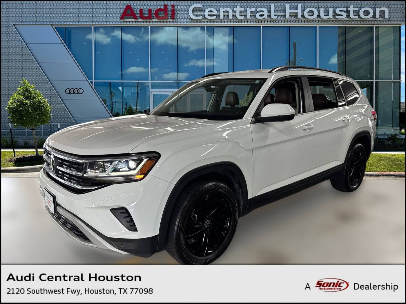 2023 Volkswagen Atlas SE with Technology — SUV — 28,622 mi — Houston, TX