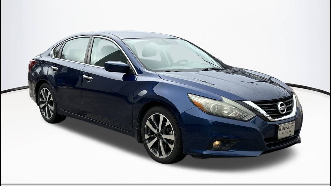 2017 Nissan Altima 2.5 SR — Sedan — 151,412 mi — Houston, TX